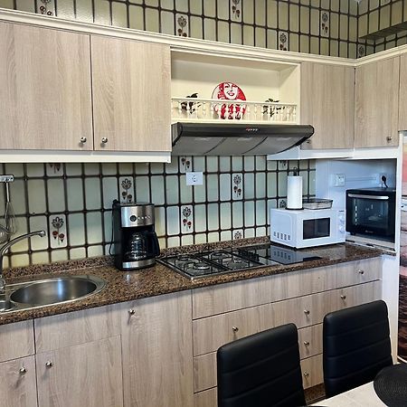 Renovado Arenales Apartment โปบราโดคารามิงยาล ภายนอก รูปภาพ