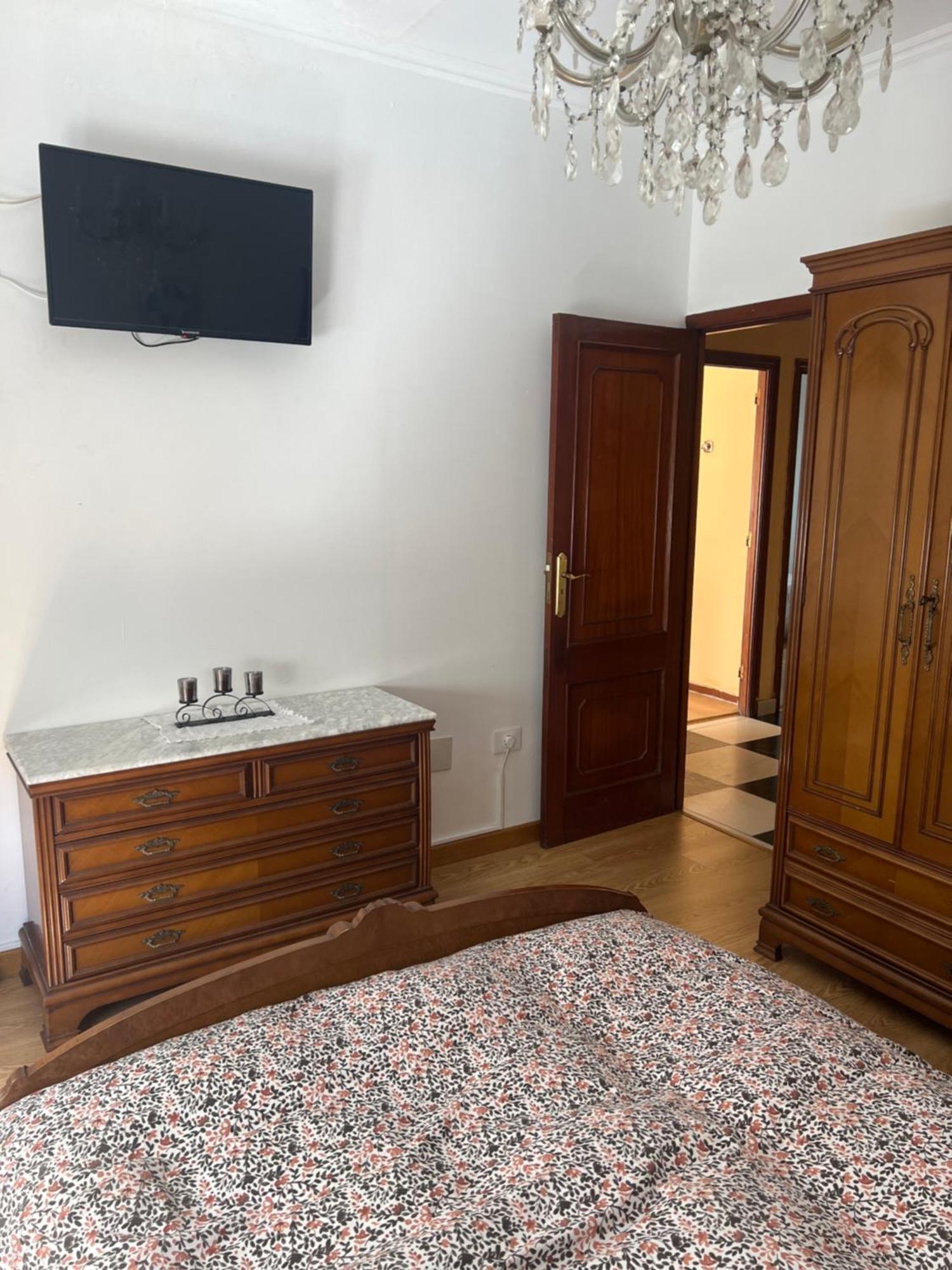 Renovado Arenales Apartment โปบราโดคารามิงยาล ภายนอก รูปภาพ
